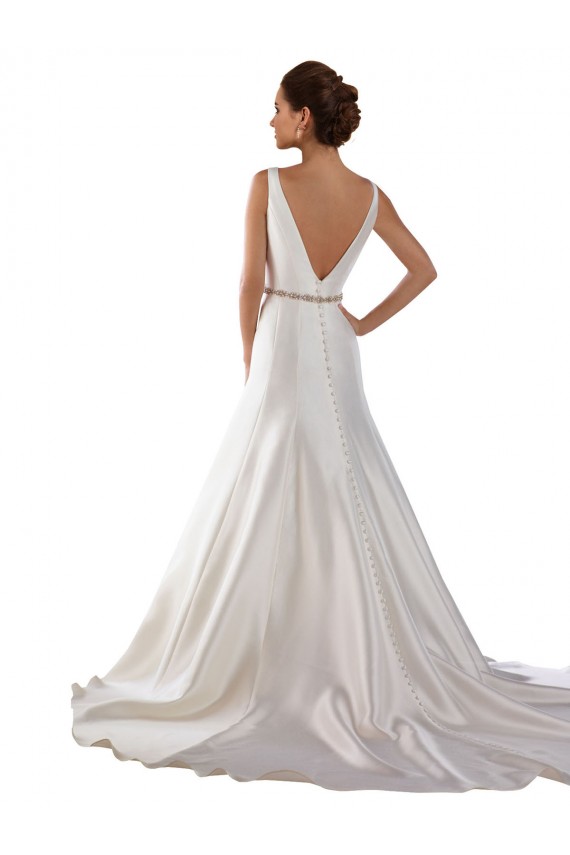 Sleeveless Bateau Neck Satin Ivory Chapel Train Modern Wedding Dress Leicester