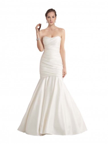 Sleeveless Strapless Satin Ivory Chapel Train Beach Wedding Dress Leicester