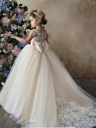 Sleeveless Sweetheart Tulle & Lace Champagne Chapel Train Flower Girl Dresses Leicester